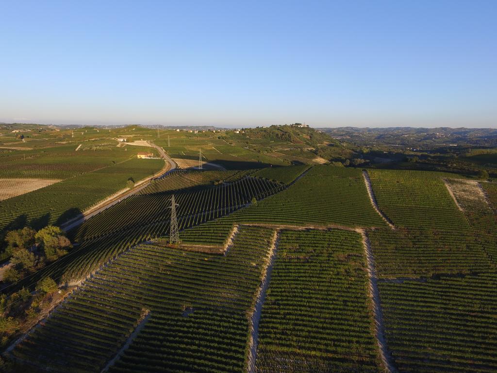 Mongalletto Castellinaldo Exterior foto